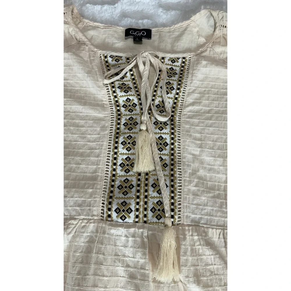 Grigio USA Women's Large Embroidered Creamy Oatmeal Boho Peasant Tunic Tassel